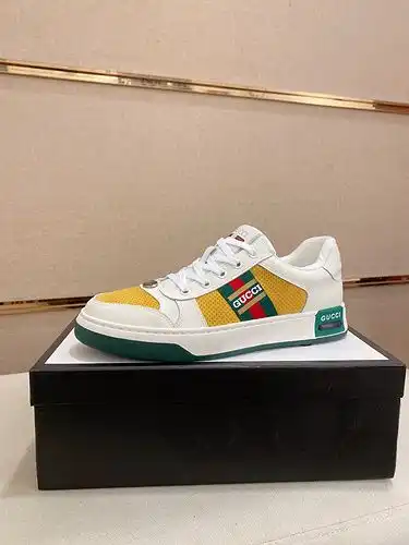 Gucci Mens Edition Código 0407B40 Talla 3844