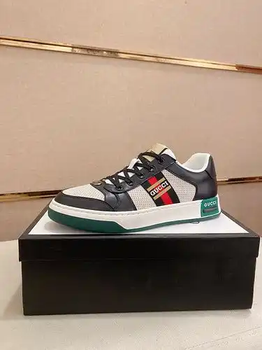 Gucci Mens Edition Código 0407B40 Talla 3844