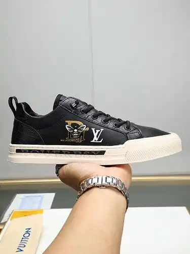 LV Mens Código 0409B50 Tamaño 3844 Tamaño personalizable 45 no reembolsable
