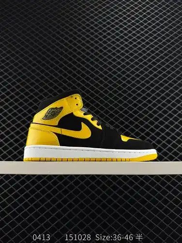 company level ✅ Nike Air Jordan 1 Retro Mid OG AJ 1st generation Michael Jordan mid top Nike classic