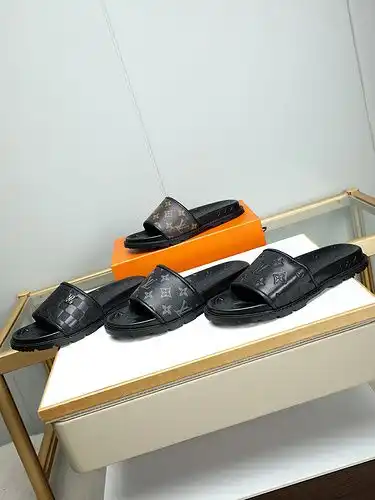 LV Hombre Código 0409A90 Tamaño 3844 Tamaño personalizable 45 tamaño no reembolsable 46