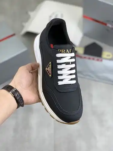 Prada Mens Edition Código 0413C20 Talla 3845