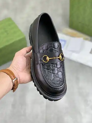 Gucci Mens Edition Código 0413C00 Talla 3945