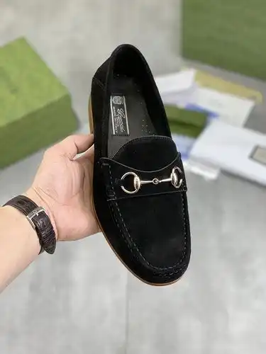 Gucci Mens Edition Código 0413C00 Talla 3844