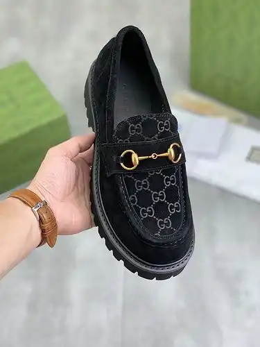 Gucci Mens Edition Código 0413C00 Talla 3945