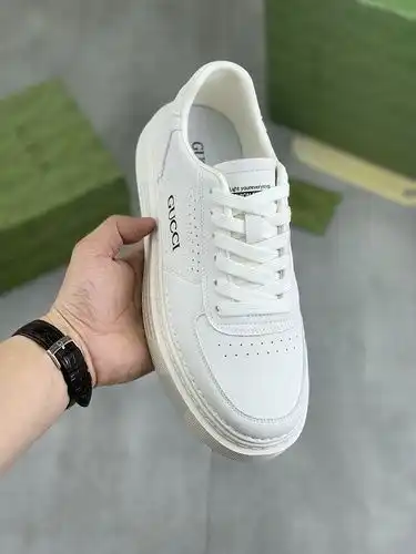 Gucci Hombre Código de Estilo 0413B50 Talla 3944