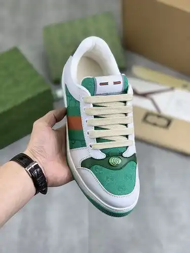 Gucci Código de Estilo de Pareja 0413C10 Tamaño Mujeres 3540 Hombres 3845