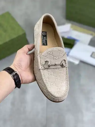 Gucci Mens Edition Código 0413C00 Talla 3844