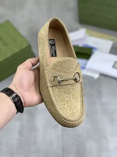 Gucci Mens Edition Código 0413C00 Talla 3844