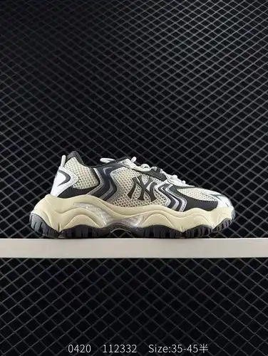 NY American Rugby Yankees x MLB Chunky Runner Fundamental Fundo grueso Papá Fundo grueso Deportes de
