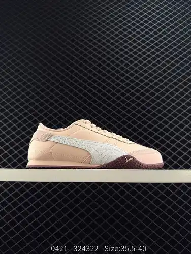 Puma Bella UT es un elegante versátil cómodo antideslizante zapato casual de corte bajo con suelas d
