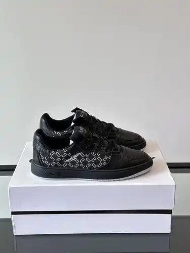 Givenchy Mens Edition Código 0416B50 Talla 3844