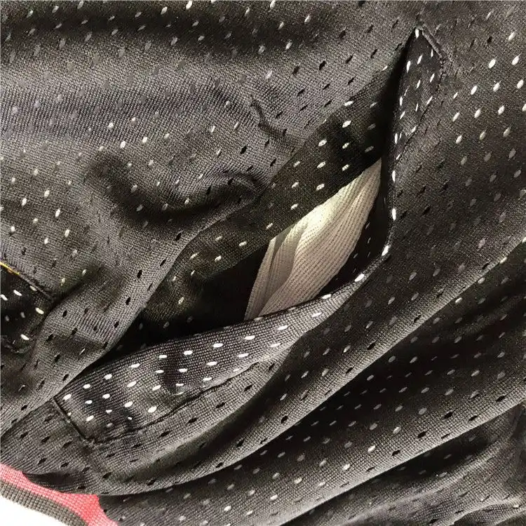 2019-05-04 173956_90202523.webp