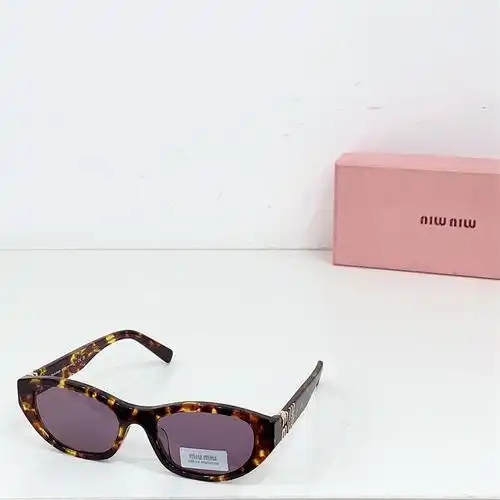 SMUA03S