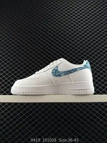 Nike Air Force 1 Low White Green Cashew Hook Air Force One Low Top Sports and Leisure Board Shoes Or
