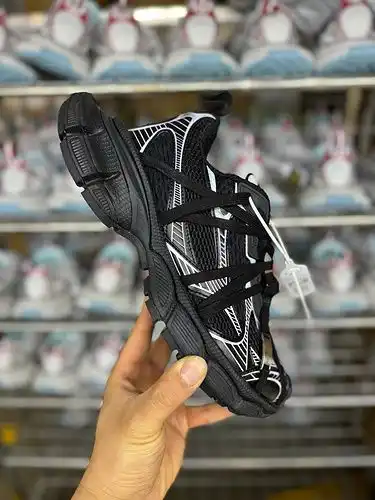 Versión original de VG ️  Correa Balenciaga Spider Man Negro y Blanco