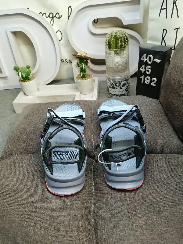 IMG_20250419_003327.webp