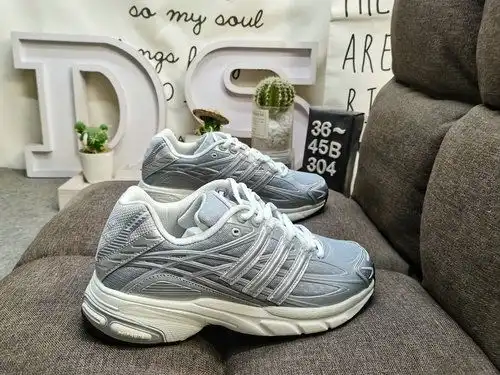 304DX version SFTM x AD Originals Adistar Cushion ID5748 retro avant-garde technology casual sports 