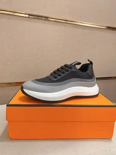 Hermes Mens Edición Código 0426B60 Tamaño 3844