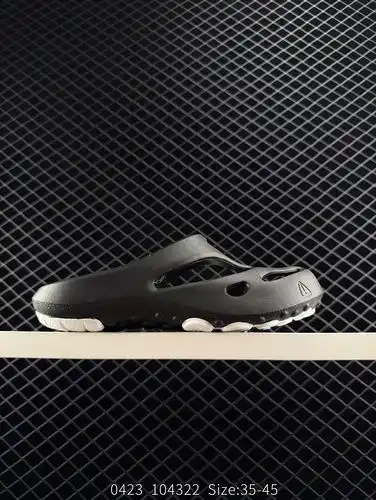 KEEN Shanti Summer Casual Comfortable Quick Drying Baotou Slippers Item Number: 1022255 Size: 35 36 