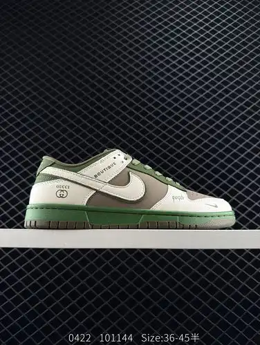 220 Nike SB Dunk Low Gucci Collaboration - High end Customized Low cut Casual Board Shoes Custom Sho