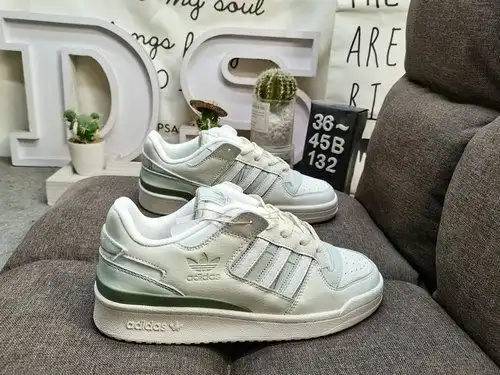 132D Adidas ORIGINALS Forum CL JH97 low top versatile trendy casual sports board shoes. Based on the