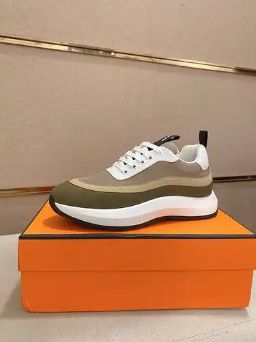 Hermes Mens Edición Código 0426B60 Tamaño 3844