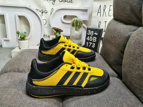 173D company level ✅ Adidas Roamboat JH9746 Comfortable and Versatile Fabric Wear resistant Low cut 
