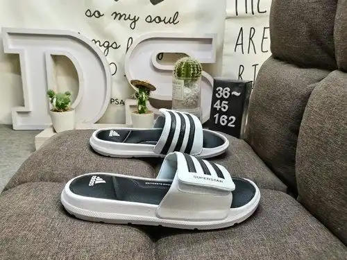 162D Adidas men's slippers new beach shoes swimming sports casual shoes