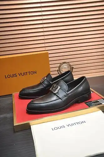 LV Hombre Código 0419B90 Tamaño 3844 45 personalizado