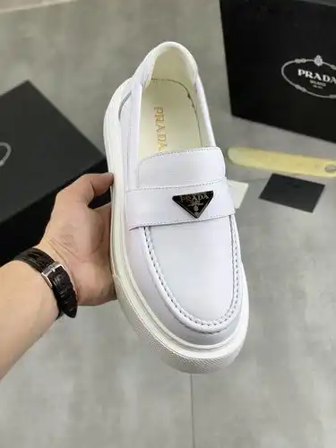 Prada Mens Edición Código 0507B Tamaño 3844 45 Personalizado