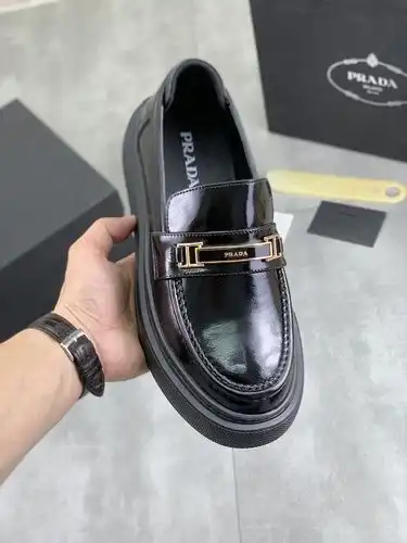 Prada Mens Edición Código 0507B Tamaño 3844 45 Personalizado