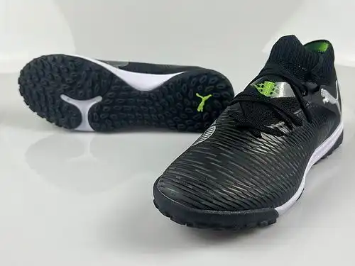 Llegada 3945 Puma FUTURE 8 ULTIMATE TF 3945