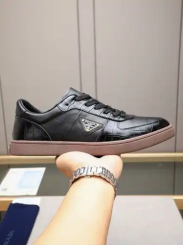 Prada Mens Edición Código 0509B40 Tamaño 3844 45 Personalizado