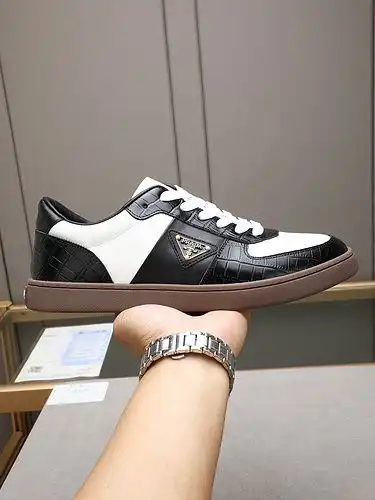 Prada Mens Edición Código 0509B40 Tamaño 3844 45 Personalizado