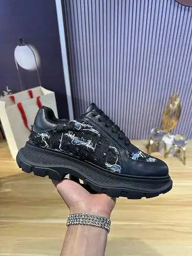McQueen Código de pareja 0514C60 Tamaño Mujer 3441 Hombre 3846 Mujer 34 4041 Hombre tamaño 384546 es