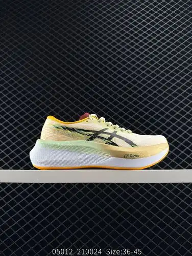 Los zapatos de carrera estables Asics MAGIC SPEED 4 cuentan con un diseño de malla de jacquard de do