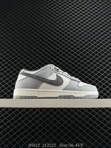 NIKE DUNK SB LOW Custom Color Dunk SB, as the name suggests, has a classic Dunk bloodline and inject