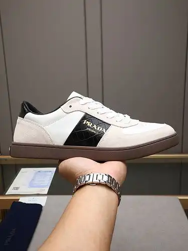Prada Mens Edición Código 0509B40 Tamaño 3844 45 Personalizado