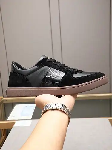 Prada Mens Edición Código 0509B40 Tamaño 3844 45 Personalizado