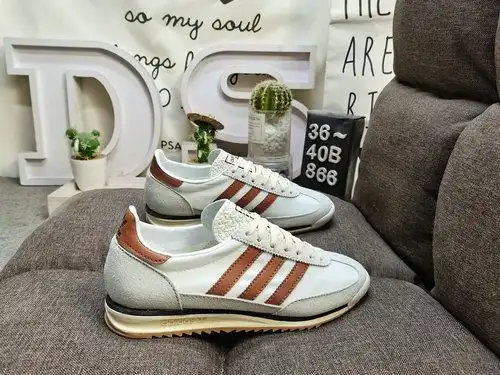 The 866D adidas SL 72 OG W JH8657 retro sports shoe series is popular worldwide. Riding on this wave
