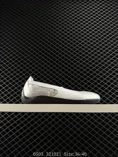 Puma Speedcat es un simple artículo de moda casual y versátil con un temperamento de moda y casual E