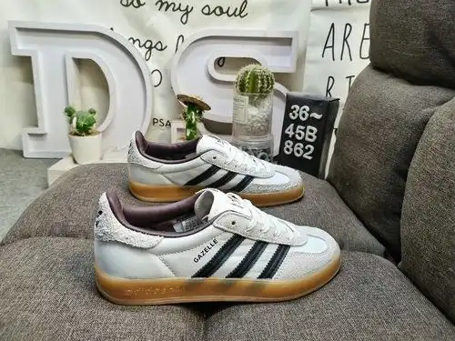 862D Adidas Gazelle Indoor IH99 zapatos ligeros y duraderos de placa baja Este zapato deportivo Adid