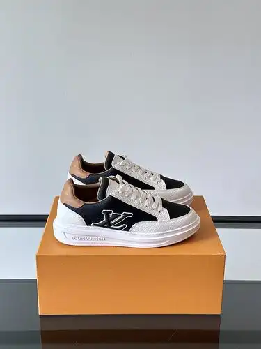 LV Hombre Código 0521B40 Tamaño 3844 Personalizable 45 46 no reembolsable