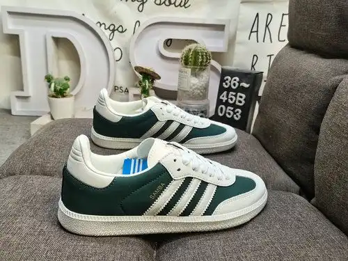 053DAdidas SAMBA OG JI3205s clásico Originales en los últimos años están hechos de cuero de ante gen