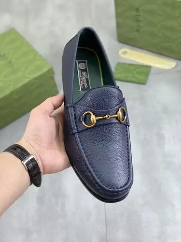 Gucci Mens Edition Código 0616C00 Tamaño 3845 45 personalizado