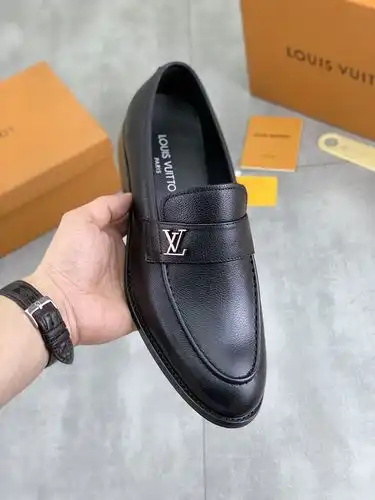 LV Hombres Código 0616B40 Tamaño 3945 personalizado 3846
