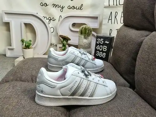386D Adidas Three Leaf Clover Originals Superstar JQ8777 Shell Head Clásico versátil zapatos deporti