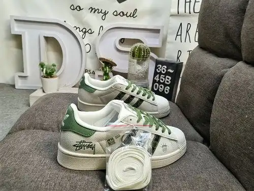 096D Adidas Three Leaf Clover Originals Superstar XS0009 Shell Head Clásico versátil de ocio zapatos