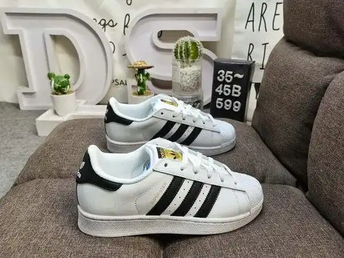 599D Adidas Originals SUPERSTAR W Shell Head clásico versátil deporte casual zapatos de tabla blanca